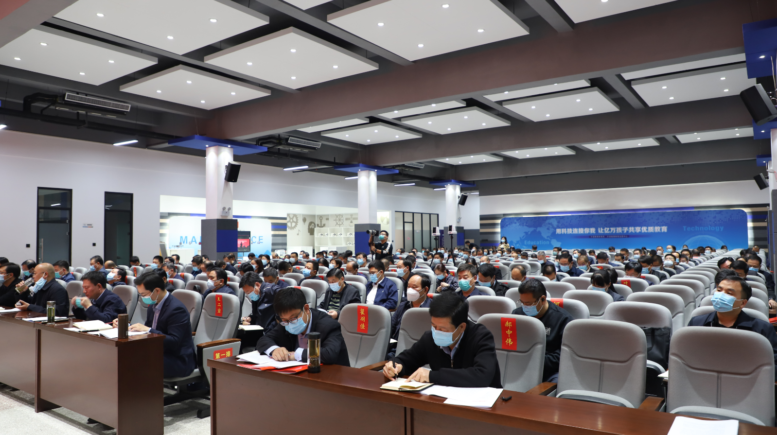 微信截图_20221028212711.png 微信截图_20221028212711.png