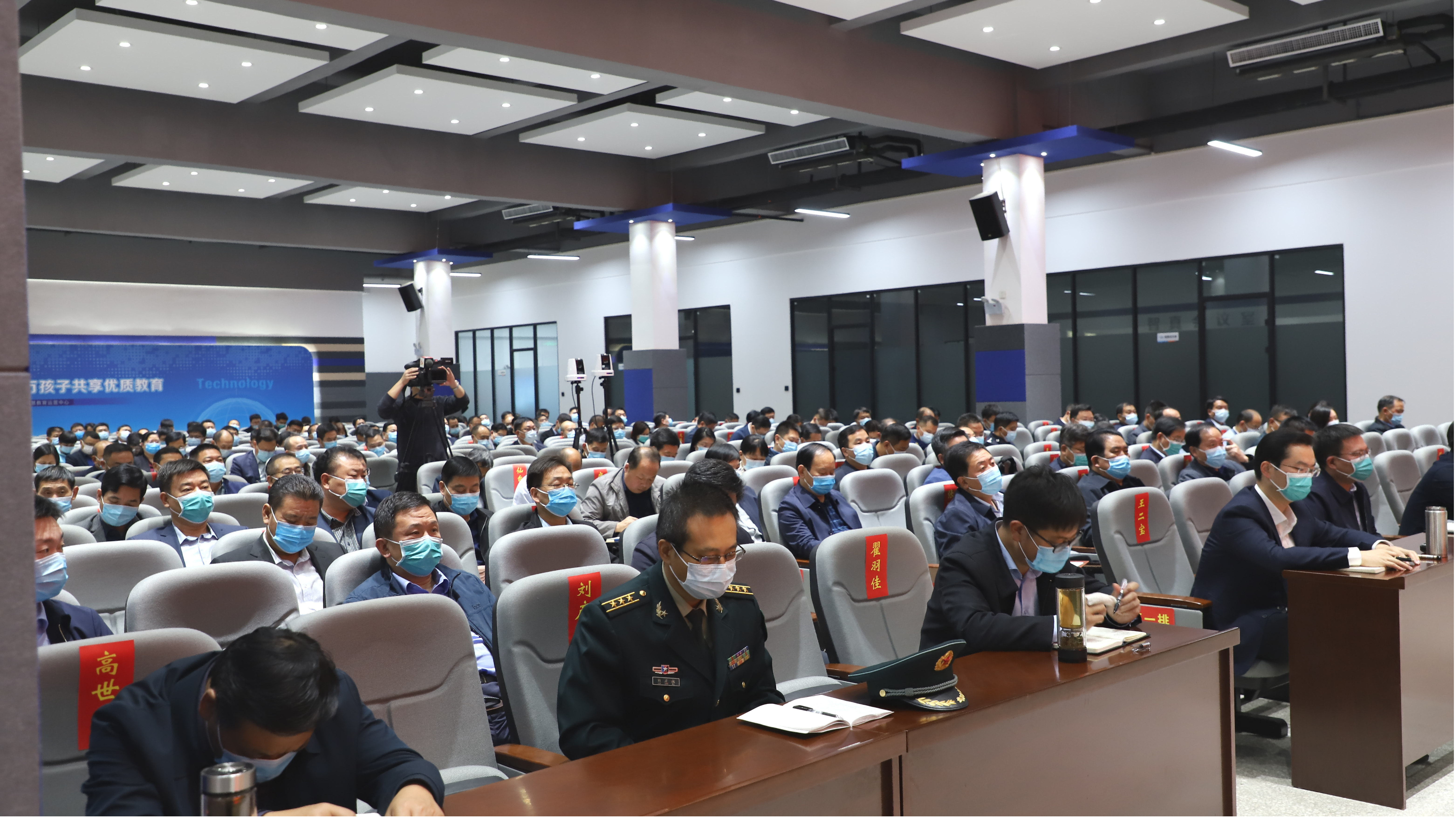 图片12.png 图片12.png